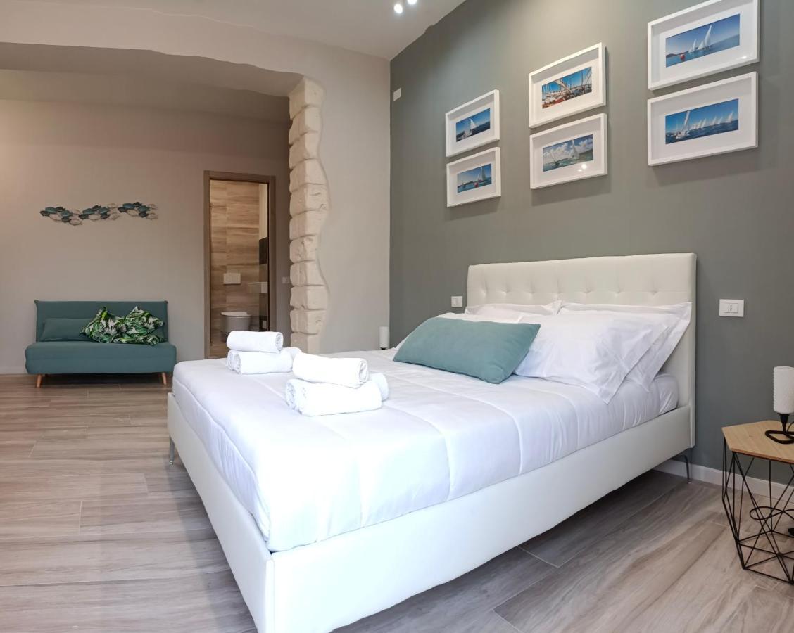 A Home Boutique Альгеро Экстерьер фото